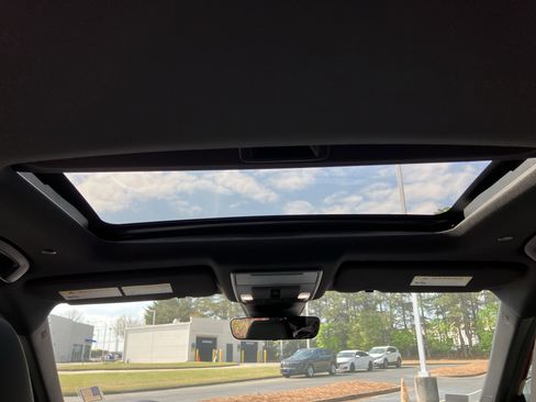 Used 2025 Honda CR-V Sport-L image 31