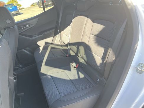 New 2026 Chevrolet Equinox LT image 25