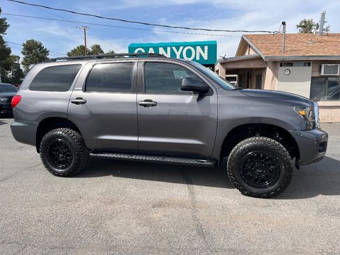 Used 2014 Toyota Sequoia SR5 image 2