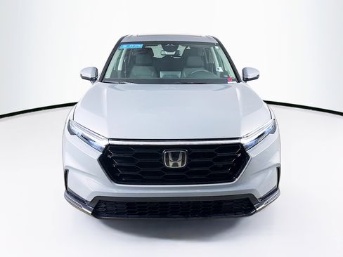 Used 2024 Honda CR-V EX image 3