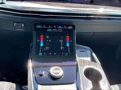 Certified 2026 Cadillac Escalade IQ Luxury 1 AWD/4WD image 15