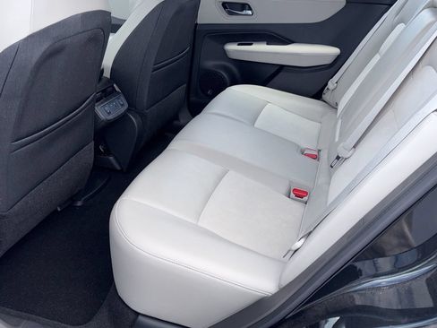 Certified 2024 Nissan Ariya AWD image 18