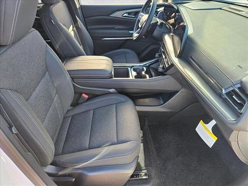 New 2026 Chevrolet Traverse LT w/ Driver Confidence Package image 16