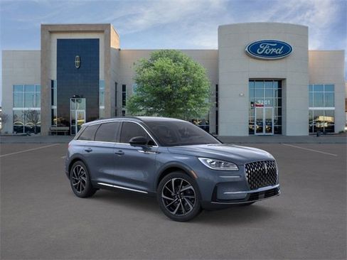 New 2025 Lincoln Corsair Reserve image 7