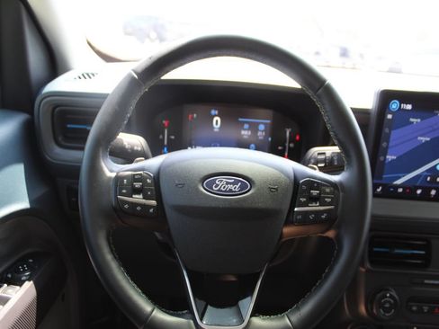 Used 2025 Ford Maverick Lobo AWD/4WD image 21