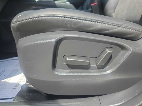 Used 2023 MAZDA CX-5 AWD 2.5 S w/ Select Package image 16
