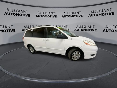 Used 2008 Toyota Sienna LE FWD image 4
