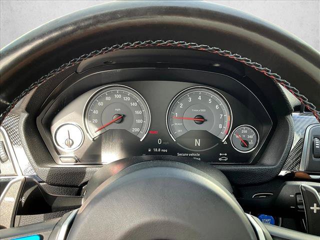 Used 2017 BMW M3 RWD image 18