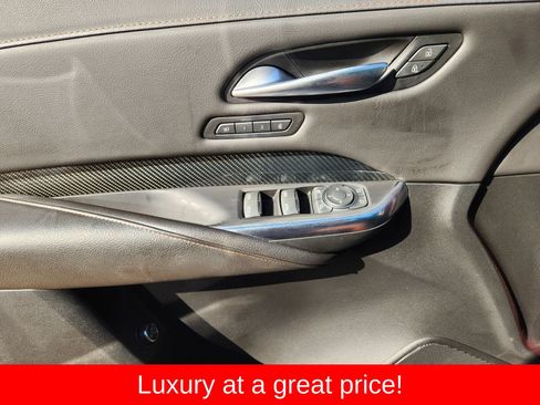 Used 2023 Cadillac XT4 Sport w/ Cold Weather Package FWD image 31