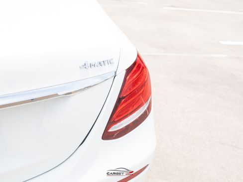 Used 2019 Mercedes-Benz E 450 4MATIC Sedan w/ Premium Package image 49