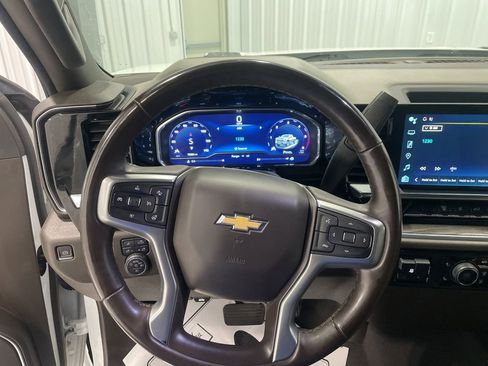 Used 2024 Chevrolet Silverado 2500 LTZ image 16