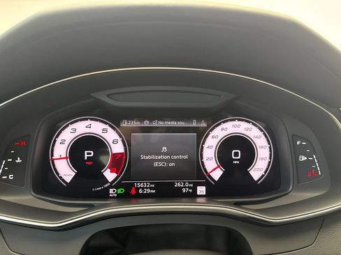 Used 2025 Audi RS 6 performance AWD/4WD image 20
