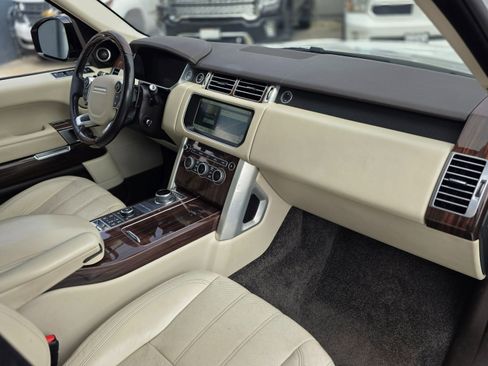 Used 2017 Land Rover Range Rover Long Wheelbase Supercharged image 9