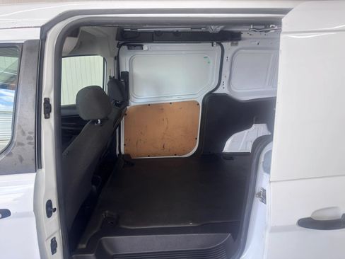 Used 2015 Ford Transit Connect XL FWD image 12