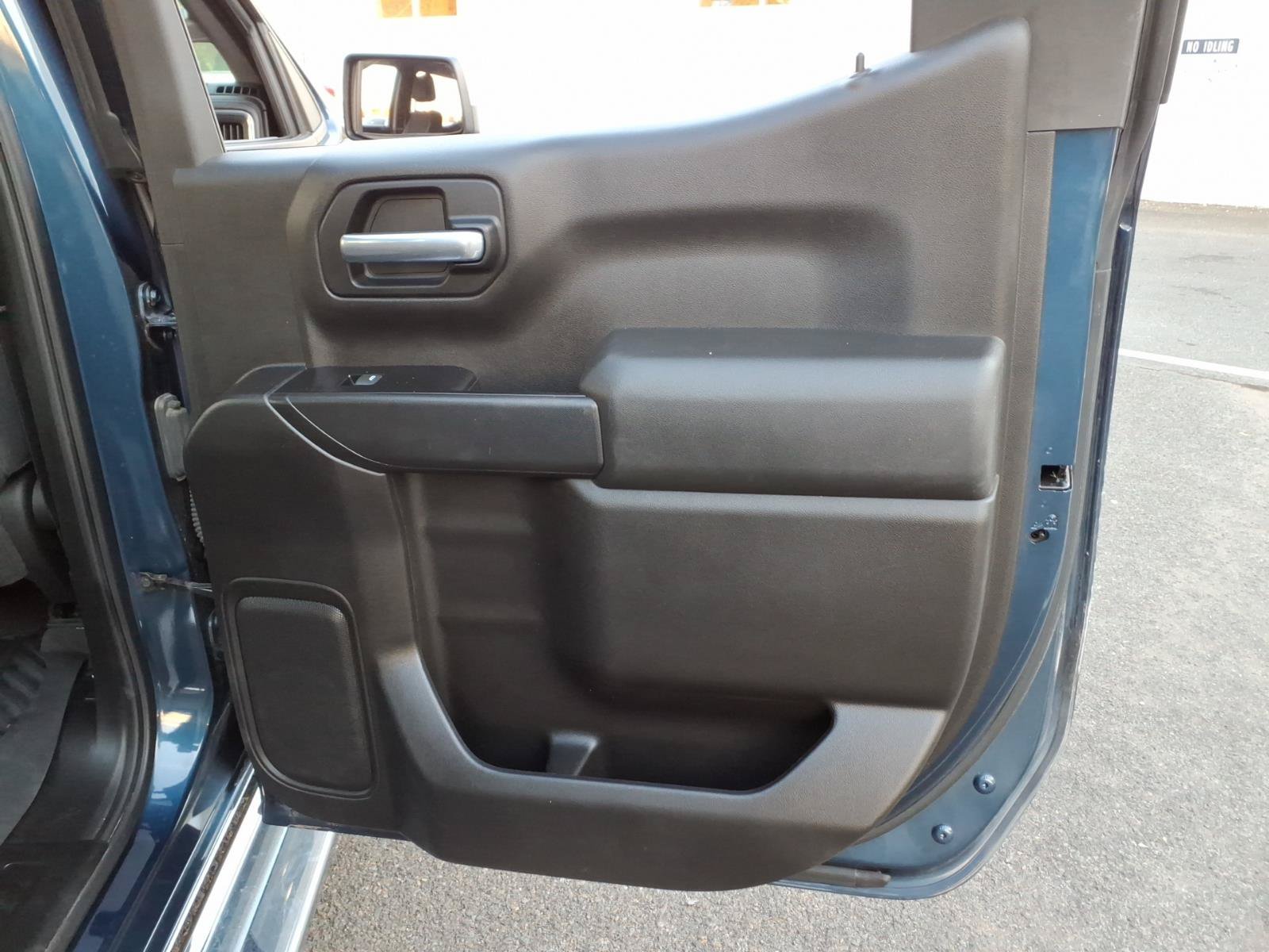 Used 2019 Chevrolet Silverado 1500 LT w/ All-Star Edition AWD/4WD image 23