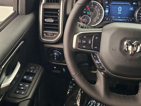 New 2026 RAM 1500 Big Horn AWD/4WD image 19