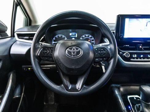 Used 2024 Toyota Corolla LE FWD image 16