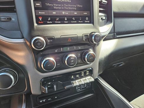Used 2019 RAM 1500 Big Horn AWD/4WD image 25