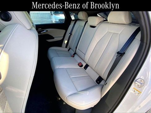 Used 2025 Audi A6 e-tron Prestige w/ Beige Warm Weather Package image 20