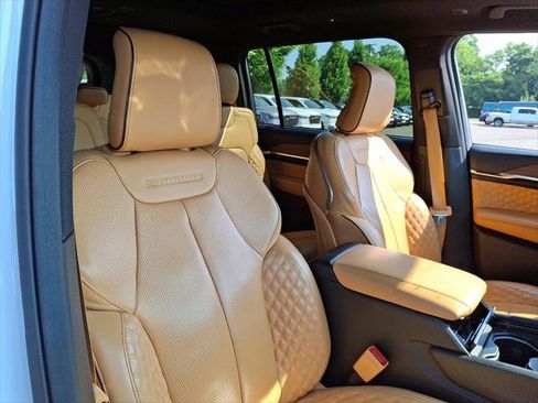 Certified 2023 Jeep Grand Cherokee L Summit w/ Advanced Protech Group IV image 13