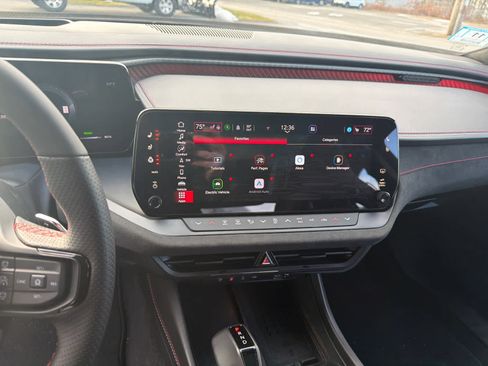 Used 2024 Dodge Charger Scat Pack w/ Plus Group image 13