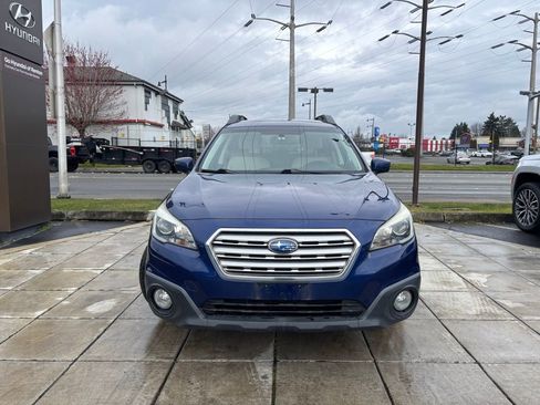 Used 2015 Subaru Outback 2.5i Premium image 3