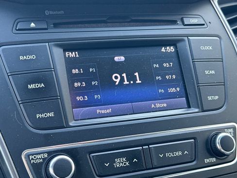 Used 2018 Hyundai Santa Fe Sport FWD image 18