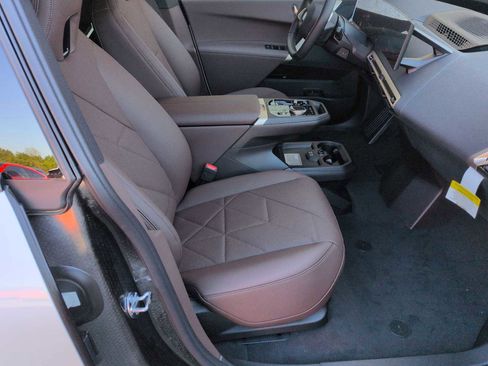 New 2026 BMW iX xDrive45 image 23