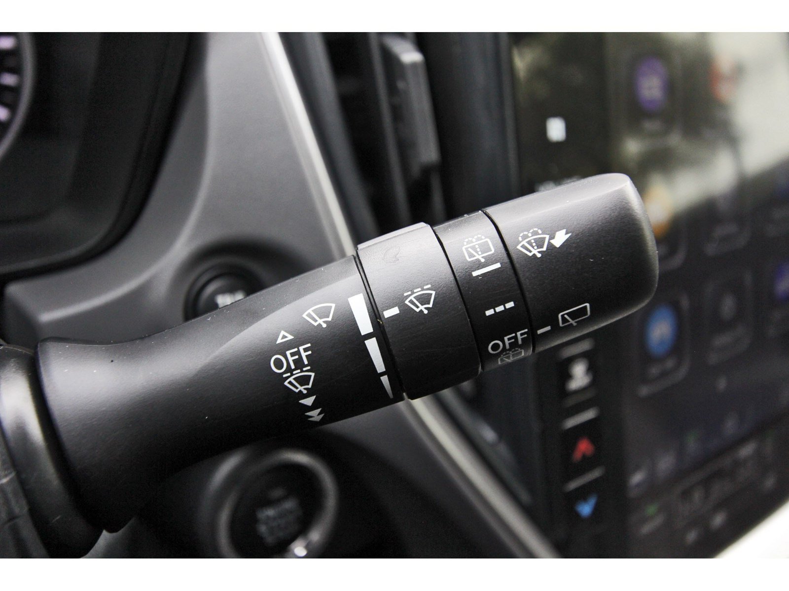Certified 2025 Subaru Crosstrek 2.5i Premium AWD/4WD image 19