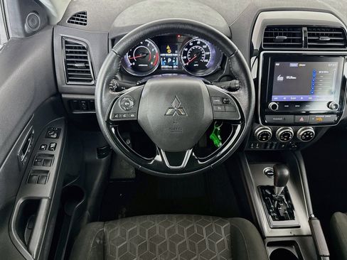 Used 2023 Mitsubishi Outlander Sport ES AWD/4WD image 15