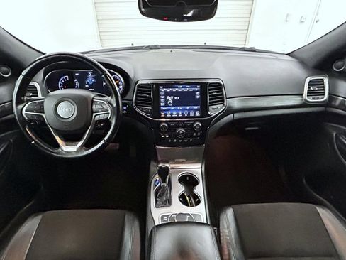 Used 2022 Jeep Grand Cherokee Laredo X AWD/4WD image 13