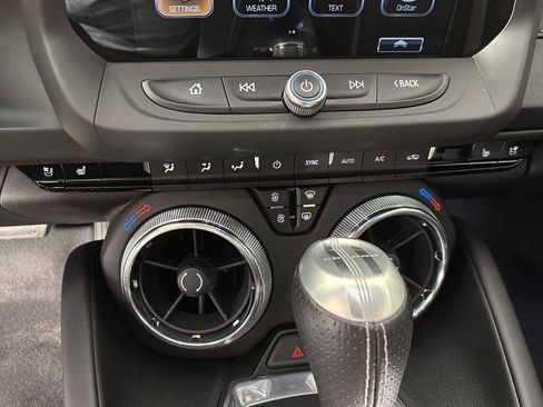 Used 2017 Chevrolet Camaro SS RWD image 28