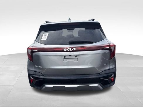 Used 2024 Kia Seltos SX AWD/4WD image 4