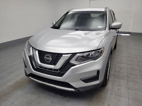 Used 2018 Nissan Rogue S image 15