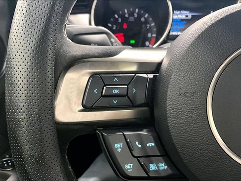 Used 2017 Ford Mustang Shelby GT350 w/ Electronics Package RWD image 16