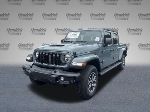 New 2025 Jeep Gladiator Sport image 4