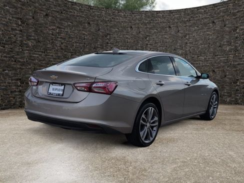 Used 2023 Chevrolet Malibu LT FWD image 7