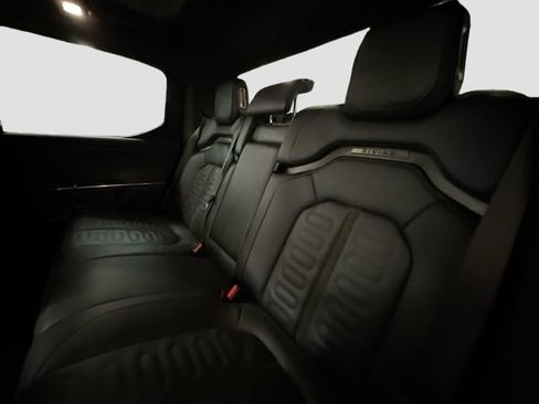 Used 2023 Rivian R1T Adventure AWD/4WD image 25