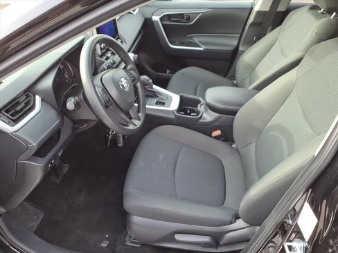 Certified 2025 Toyota RAV4 LE image 12