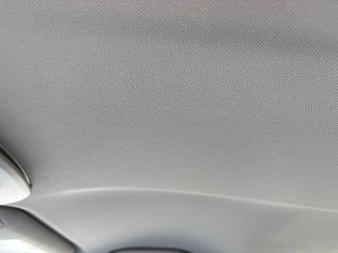 Used 2018 Toyota Camry LE FWD image 21