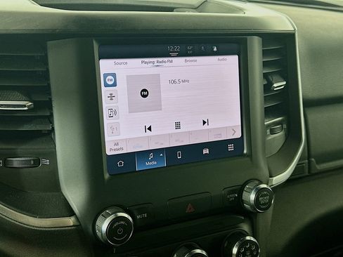 Used 2024 RAM 2500 Big Horn w/ Bed Utility Group image 17