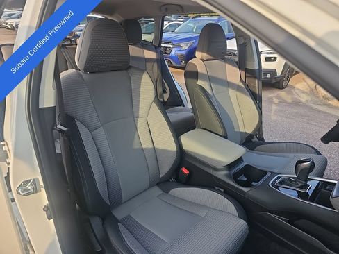 Used 2024 Subaru Outback Premium AWD/4WD image 10