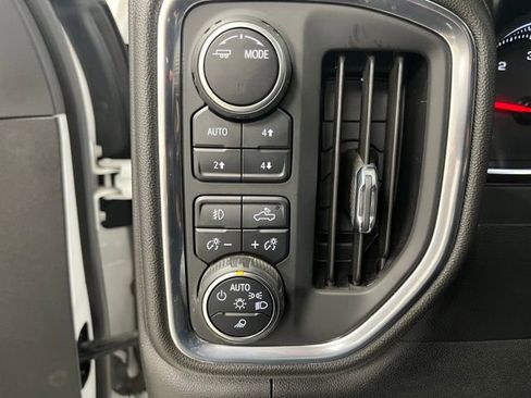Used 2022 Chevrolet Silverado 3500 LTZ w/ LTZ Plus Package AWD/4WD image 29