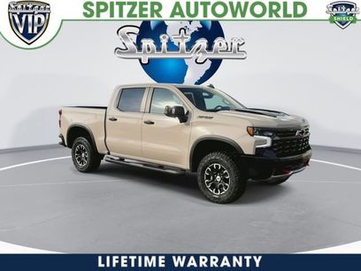 New 2026 Chevrolet Silverado 1500 ZR2 w/ LPO, Dark Essentials Package