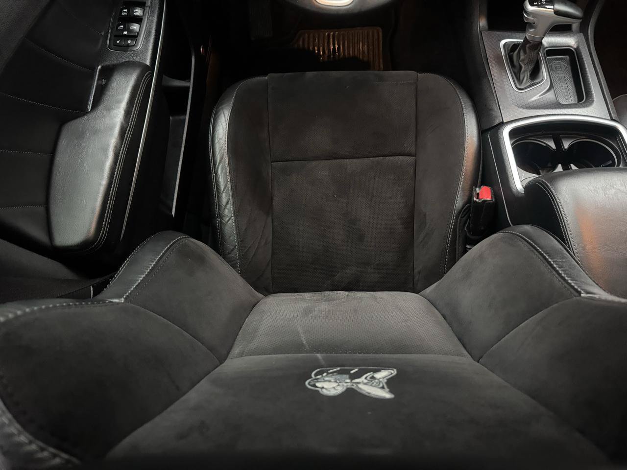 Used 2018 Dodge Charger R/T Scat Pack w/ Dynamics Package RWD image 18