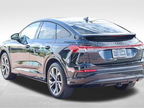 Used 2024 Audi Q4 e-tron Premium Plus w/ Premium Plus AWD/4WD image 5