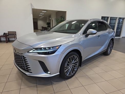 Used 2024 Lexus RX 350h image 3