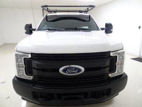 Used 2019 Ford F250 XL w/ Power Equipment Group image 2