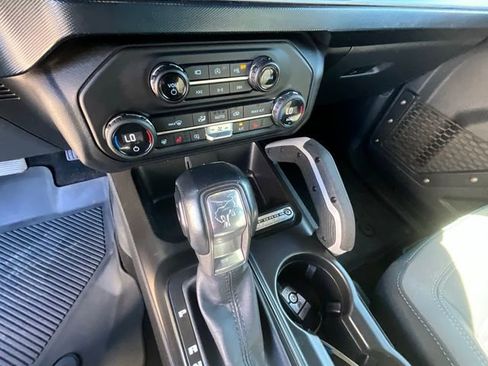 Used 2021 Ford Bronco Outer Banks image 16