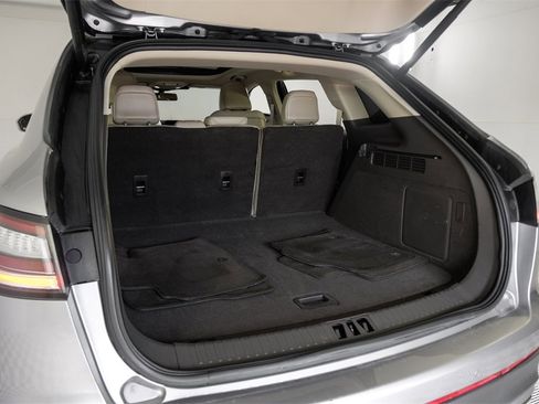 Used 2023 Lincoln Nautilus Reserve image 56